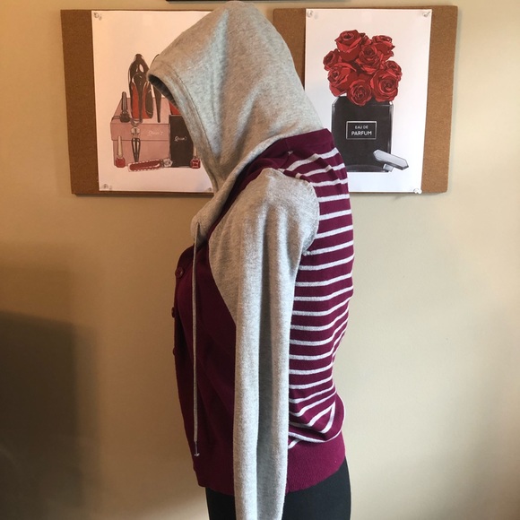 Super comfy varsity jacket hoodie💕 - Picture 4 of 7